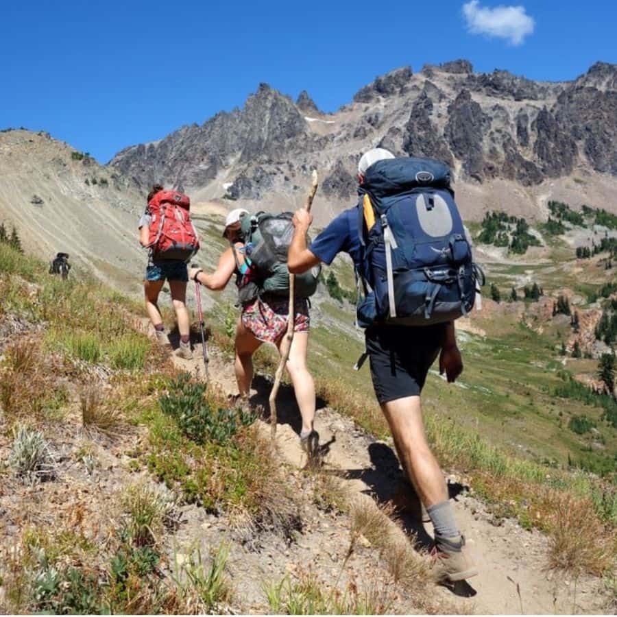 Things you should carry while hiking dgtl