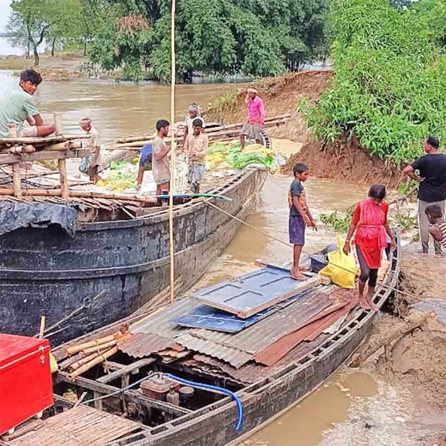 villagers worried as it started raining again at Gangarampur