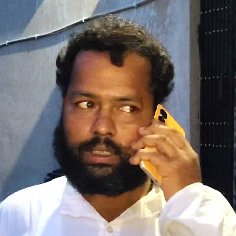 Jobless teacher Suman Biswas arrested by police from Adisaptagram in audio leak case before SSC Bhavan Abhijan dgtld