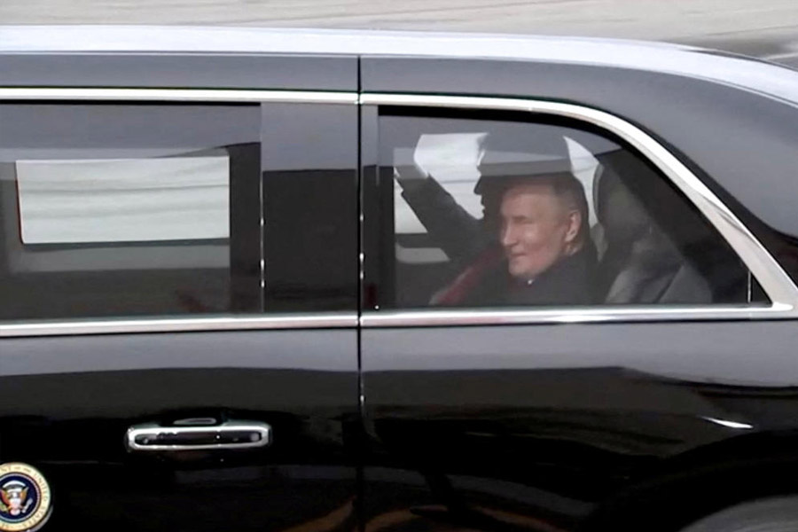 Russian President Vladimir Putin won symbolic optics in Alaska talks with US President Donald Trump on Ukraine war 