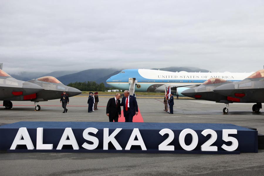 Russian President Vladimir Putin won symbolic optics in Alaska talks with US President Donald Trump on Ukraine war 