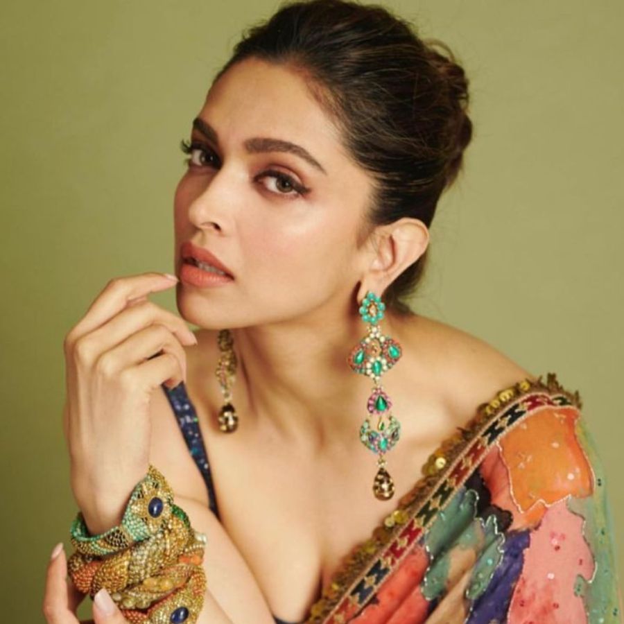 Tips To Wear Heavy Earrings Without Pain or Discomfort dgtl