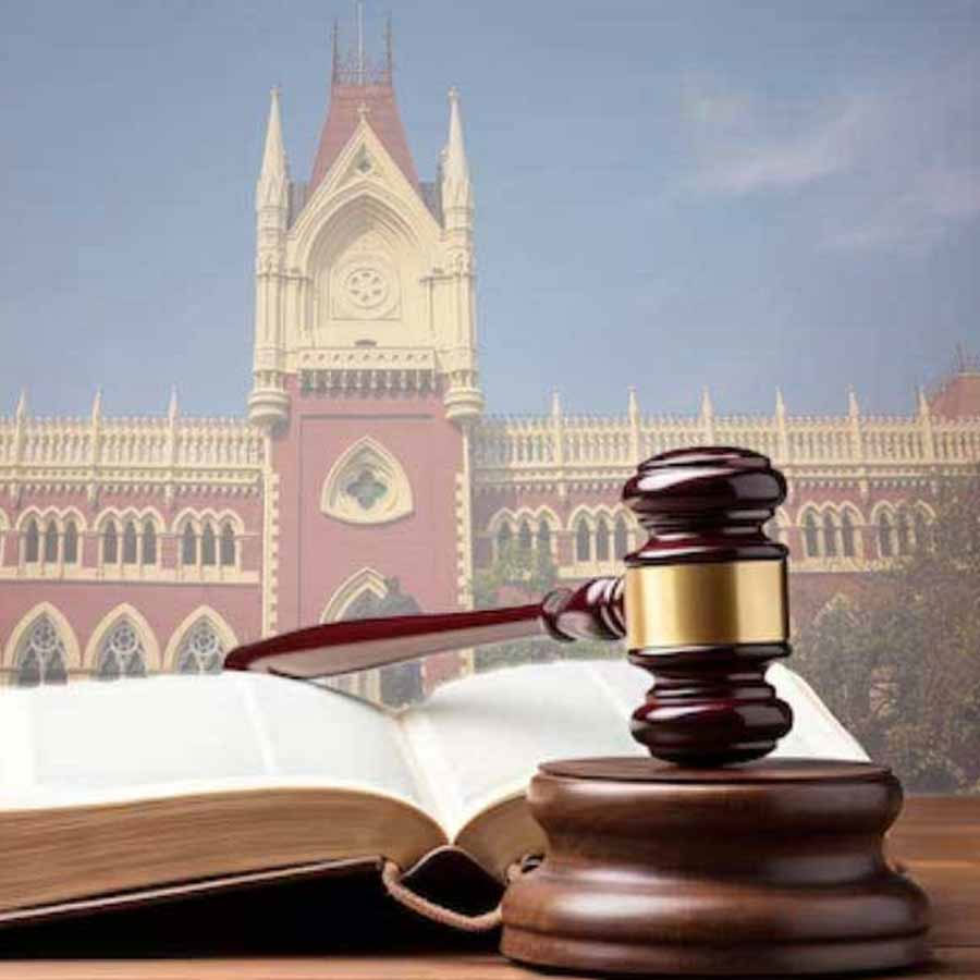 A wife of the deceased husband seeked help from Calcutta High Court to get her husband's earning money back from Dum Dum Correctional Home dgtls