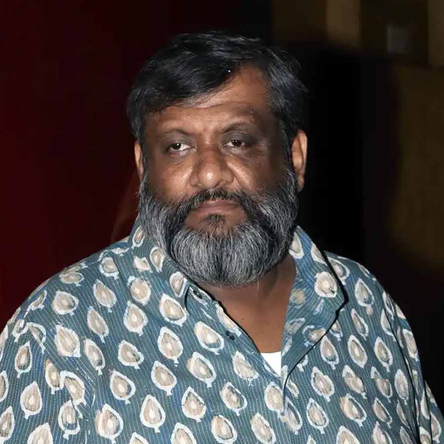 Director Kaushik Ganguly felt emotional on his mother’s death anniversary dgtl