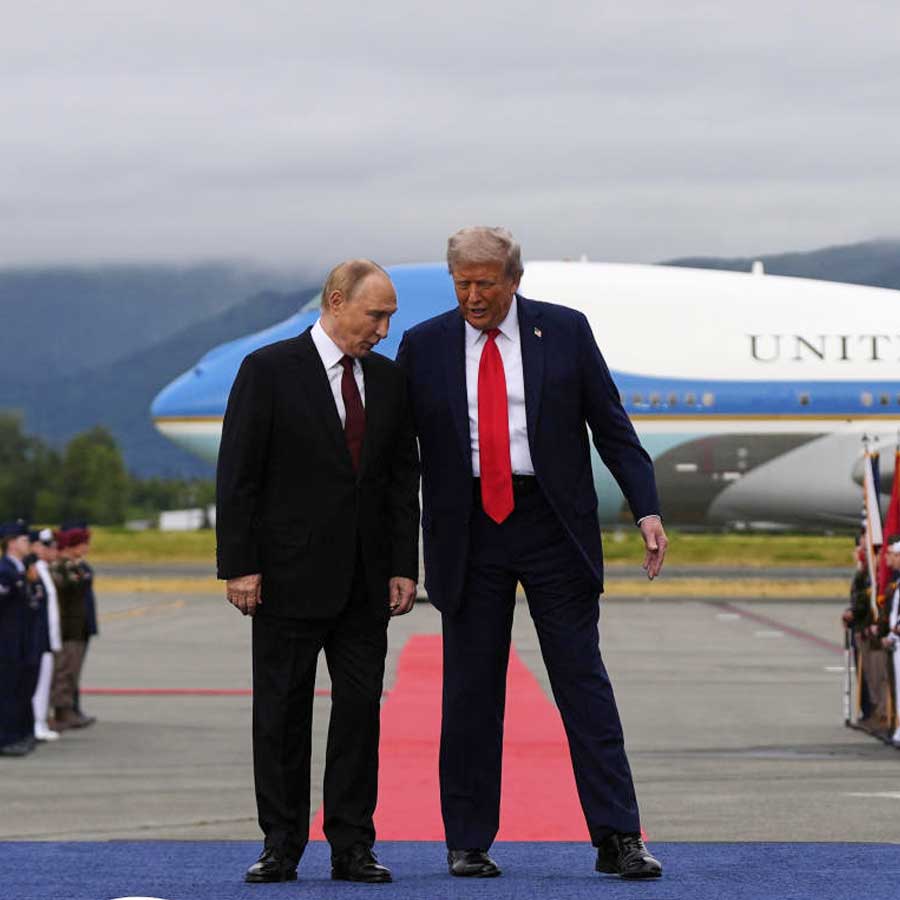 Report claims Russia’s President Vladimir Putin bodyguards carried a suitcase to Alaska Summit to collect his faecal waste