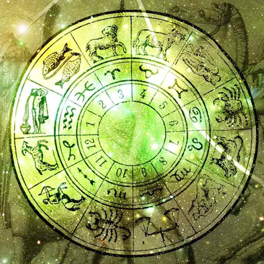 Millionaire Four Zodiac sig