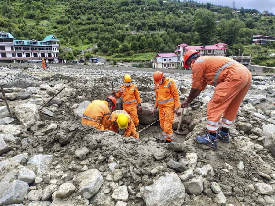 উত্তরাখণ্ডের ধরালী গ্রাম। 