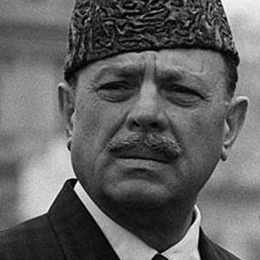 Pakistan Army Chief Field Marshal Asim Munir allegedly hiding in a bunker during Operation Sindoor wishes martyrdom in battlefield