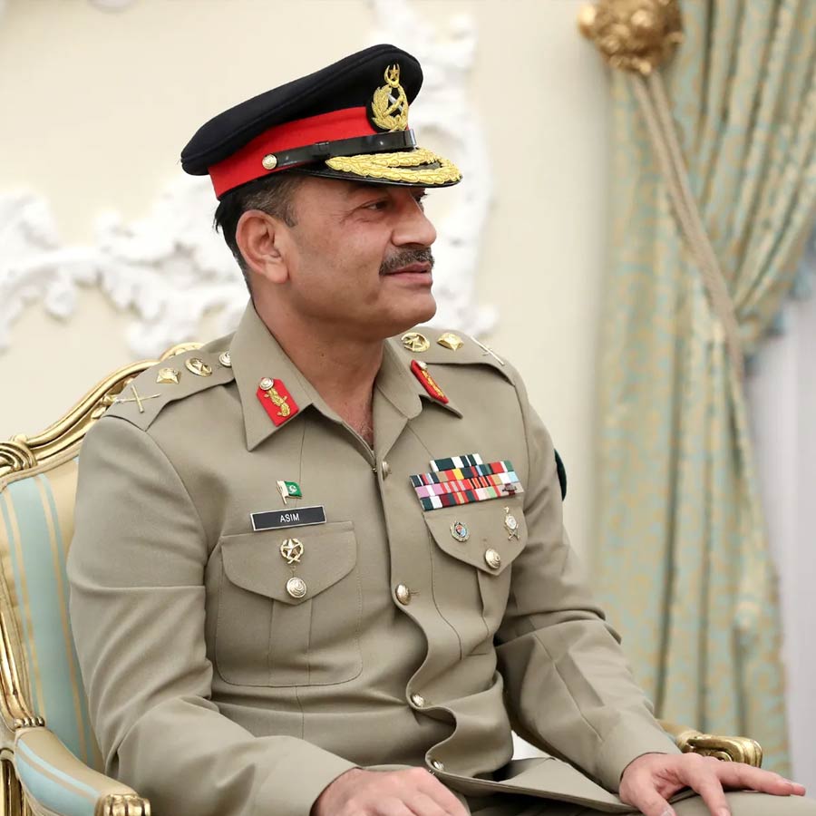 Pakistan Army Chief Field Marshal Asim Munir allegedly hiding in a bunker during Operation Sindoor wishes martyrdom in battlefield