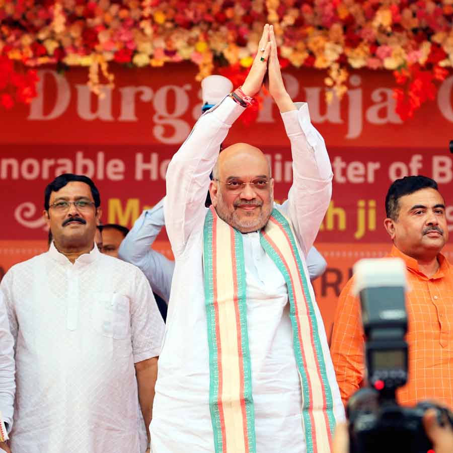 Amit Shah to inaugurate two Durga Pujas in Kolkata this year