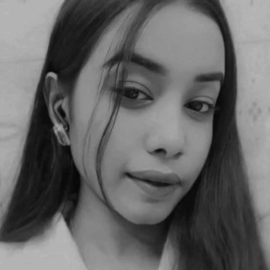 Male person and female person were seen in CCTV footage running towards the canal at Anandapur