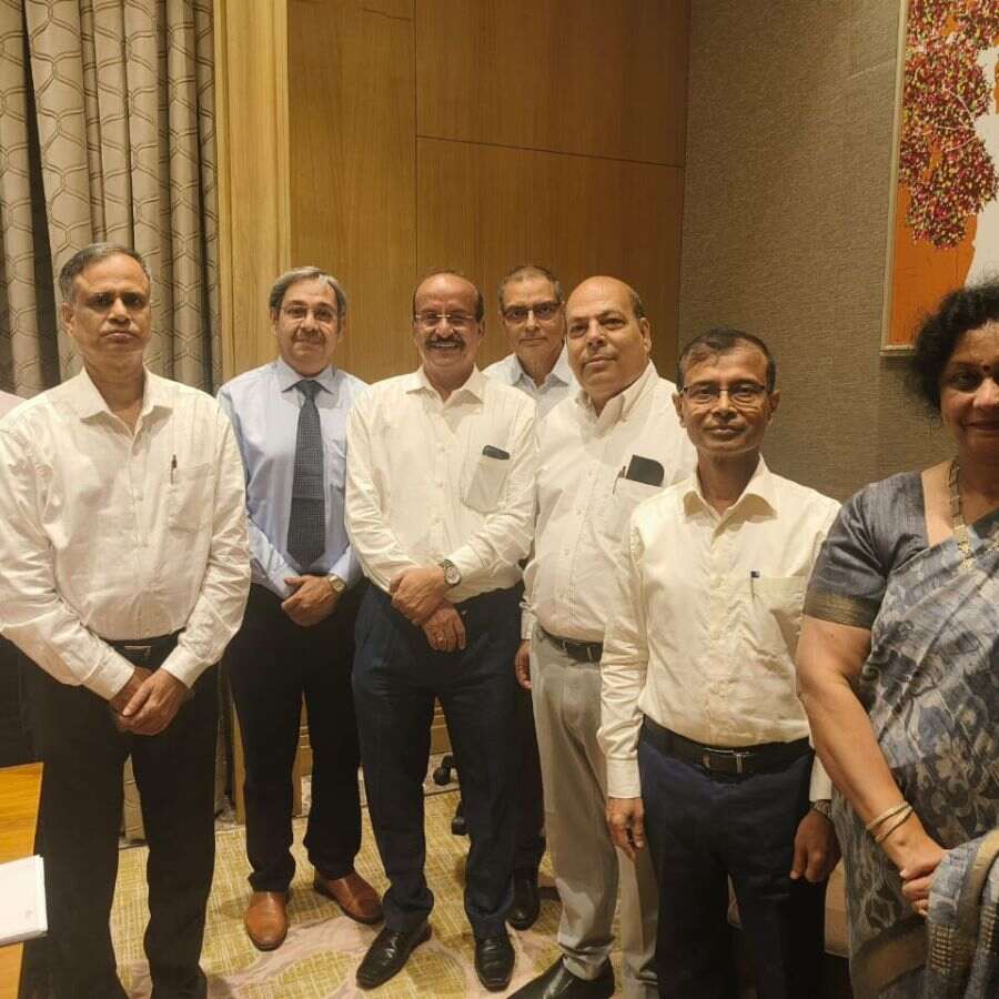 On the first day, the Lalit Committee met with 8 Vice-Chancellors of three universities, including Calcutta dgtl