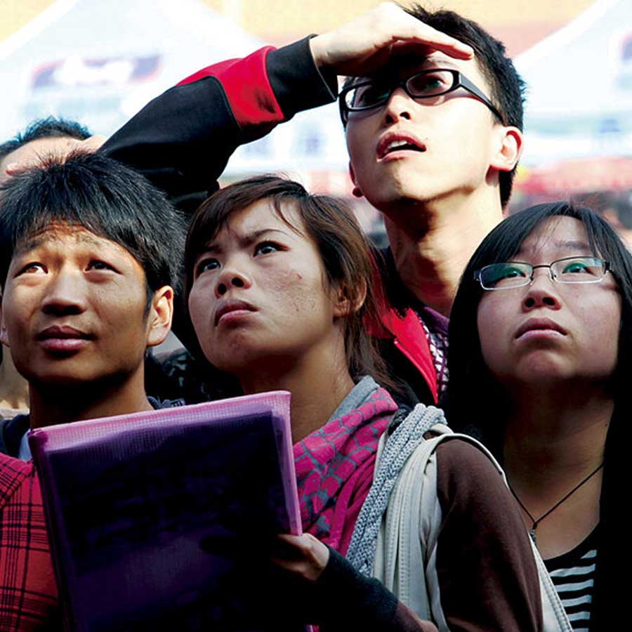 Pretend to work trend China