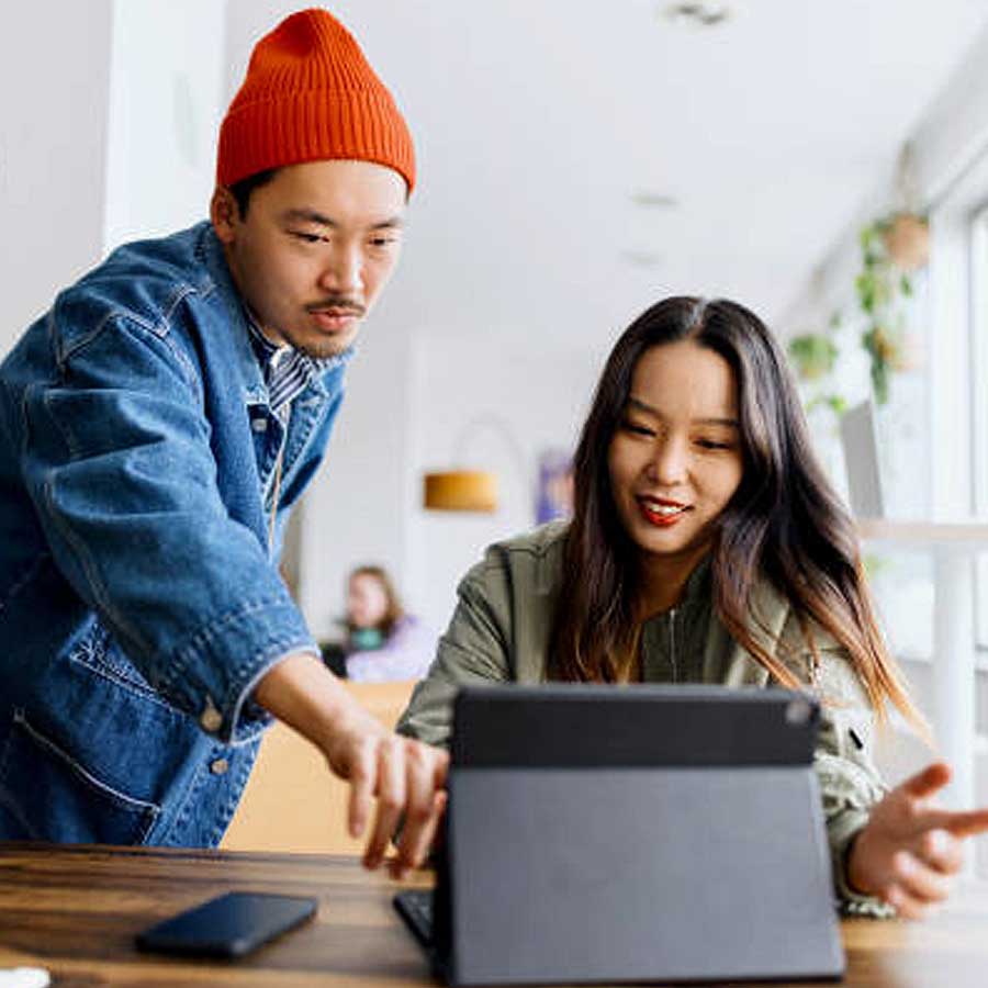 Pretend to work trend China