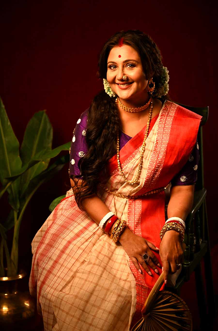 Actress Swastika Mukherjee came up with four different look of four different regions of the country