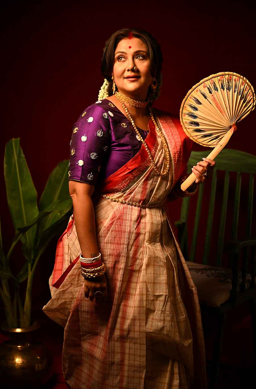 Actress Swastika Mukherjee came up with four different look of four different regions of the country