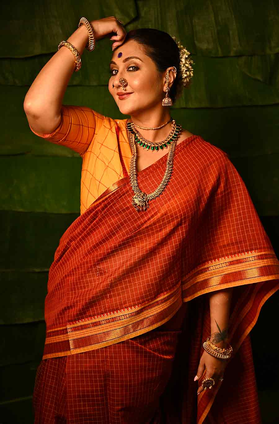 Actress Swastika Mukherjee came up with four different look of four different regions of the country