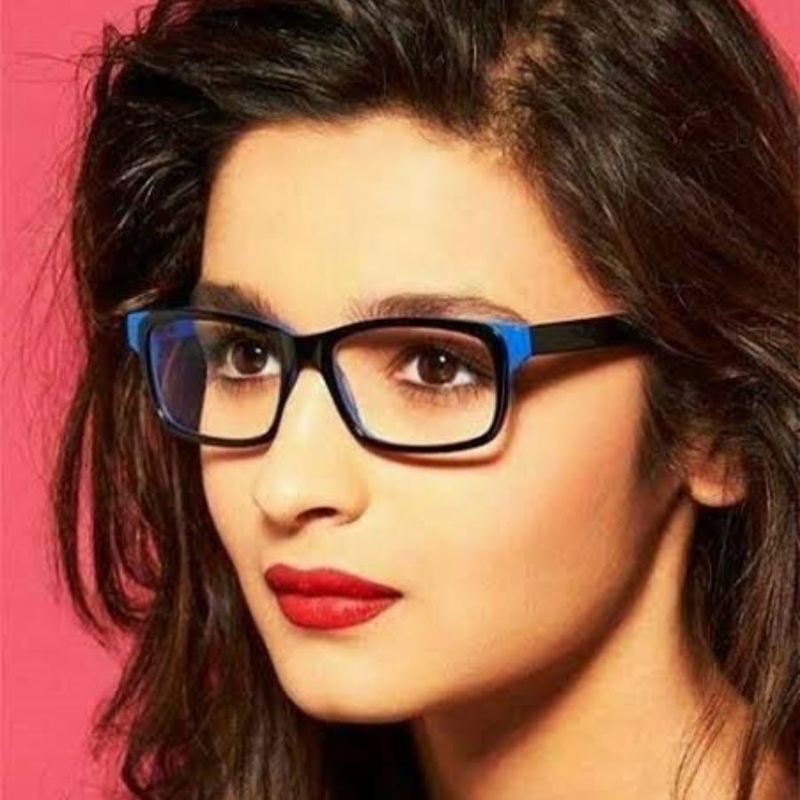 Top trending glasses for a chic and stylish look dgtl