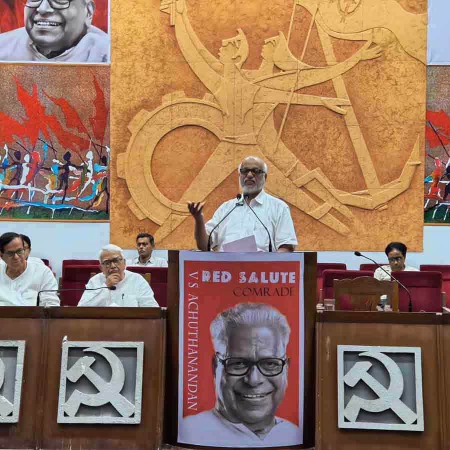 CPM gears up for poll, extends state committee too
