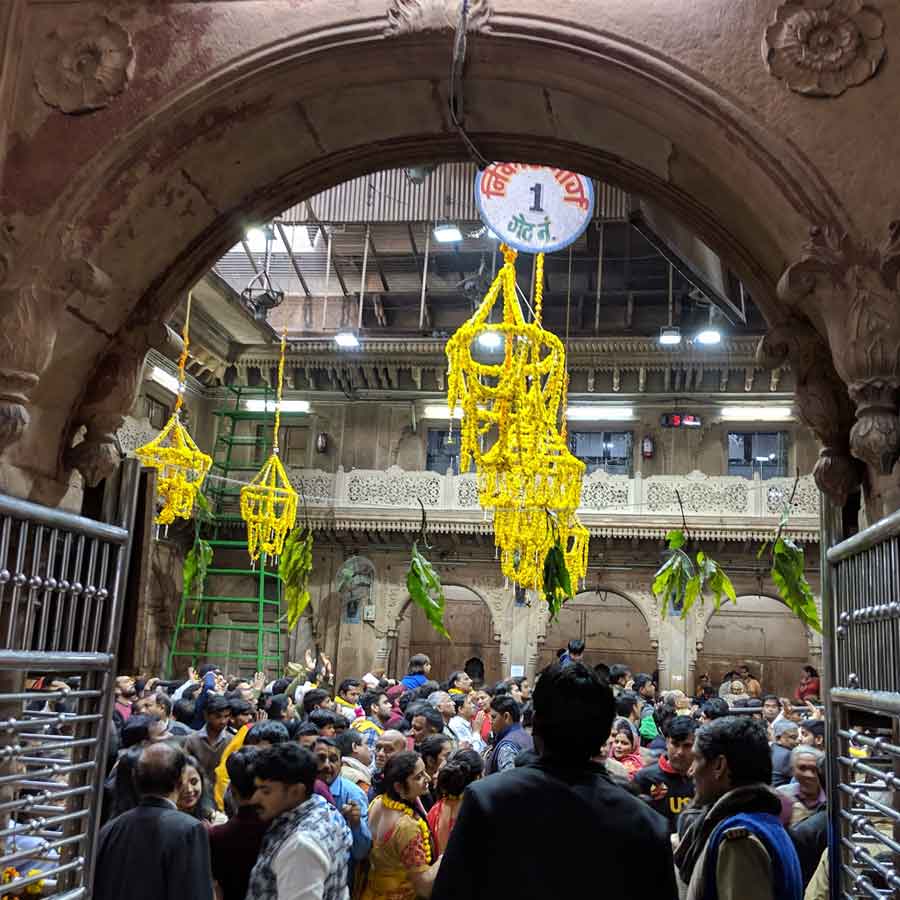 All need to know about Banke Bihari Temple and current controversy related to trustee