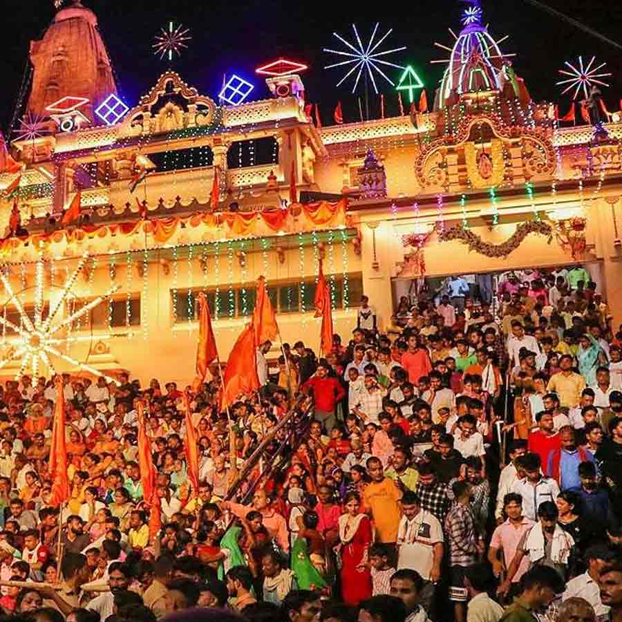 All need to know about Banke Bihari Temple and current controversy related to trustee