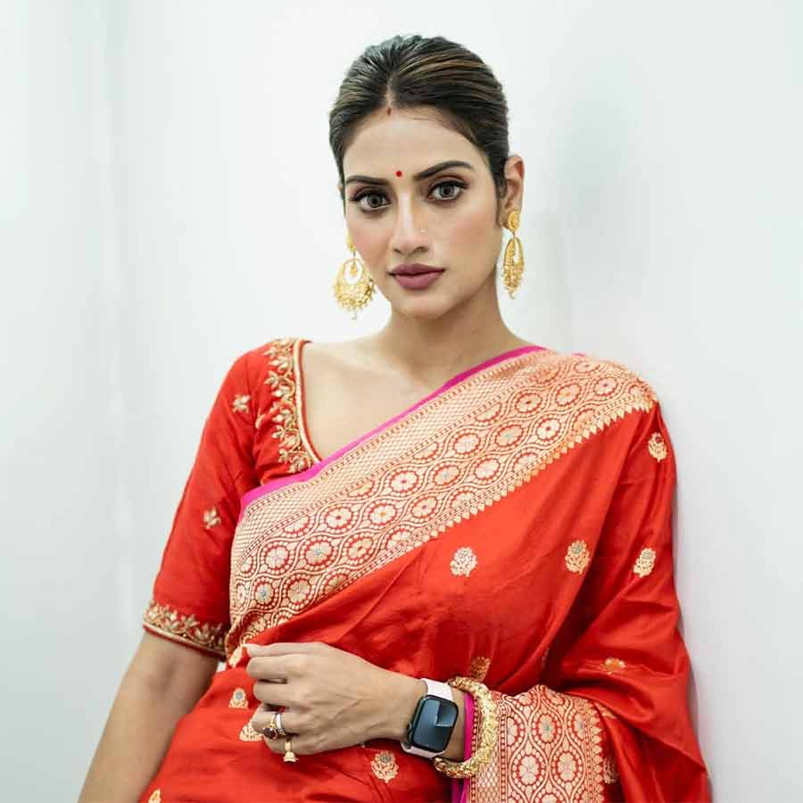 মধ্যবিত্ত শিক্ষাগুলো এখনও ভুলতে পারেননি অভিনেত্রী।