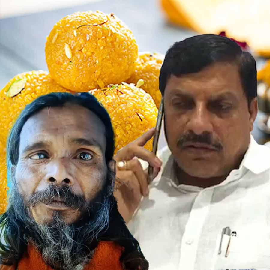 Why he was refused to give two laddus, Madhya Pradesh man complained to Chief Minister against Panchayat office dgtl
