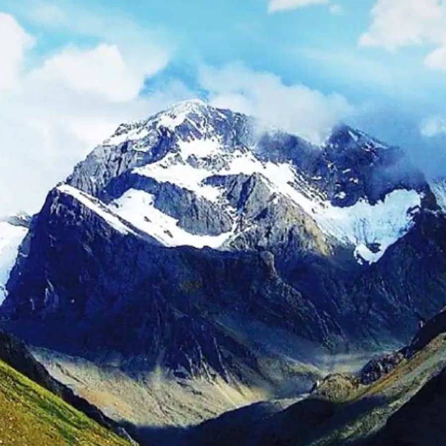 Nepal claims Lipulekh Pass, Limpiyadhura and Kalapani of his own territory but India rejects, know border dispute 