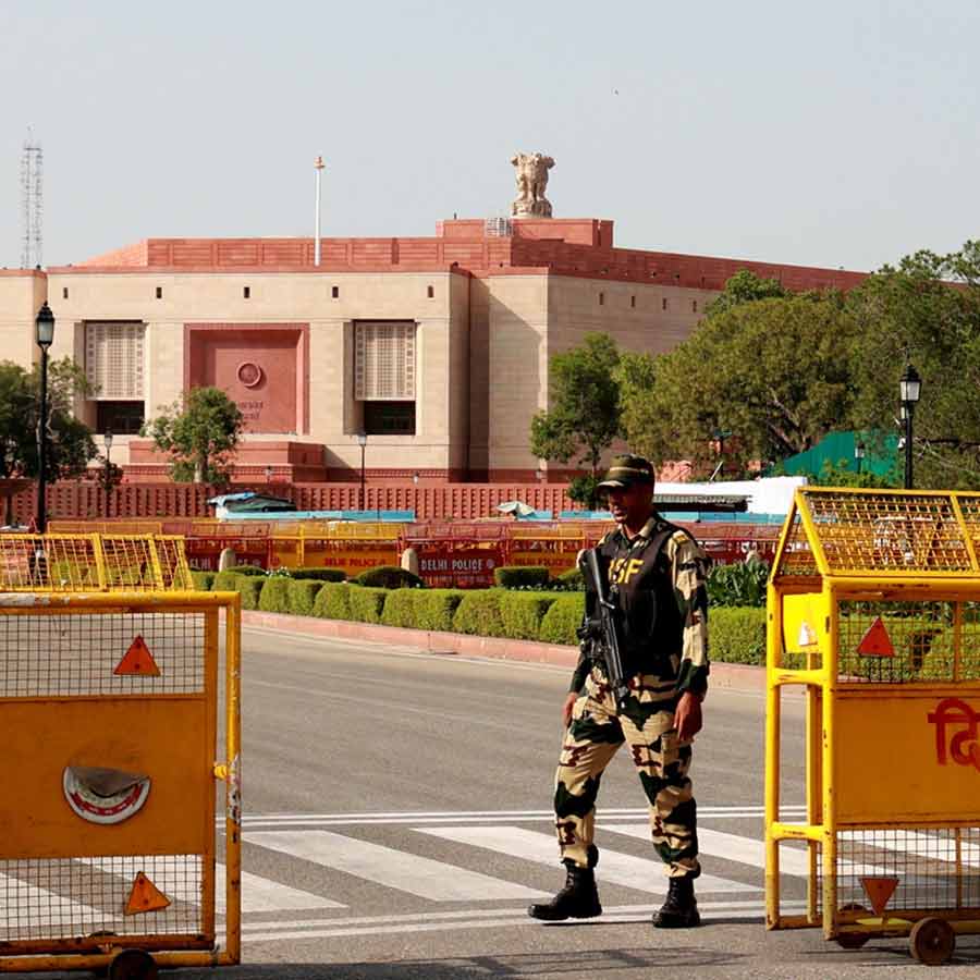 Security breach in Parliament, intruder caught by security personnel dgtl