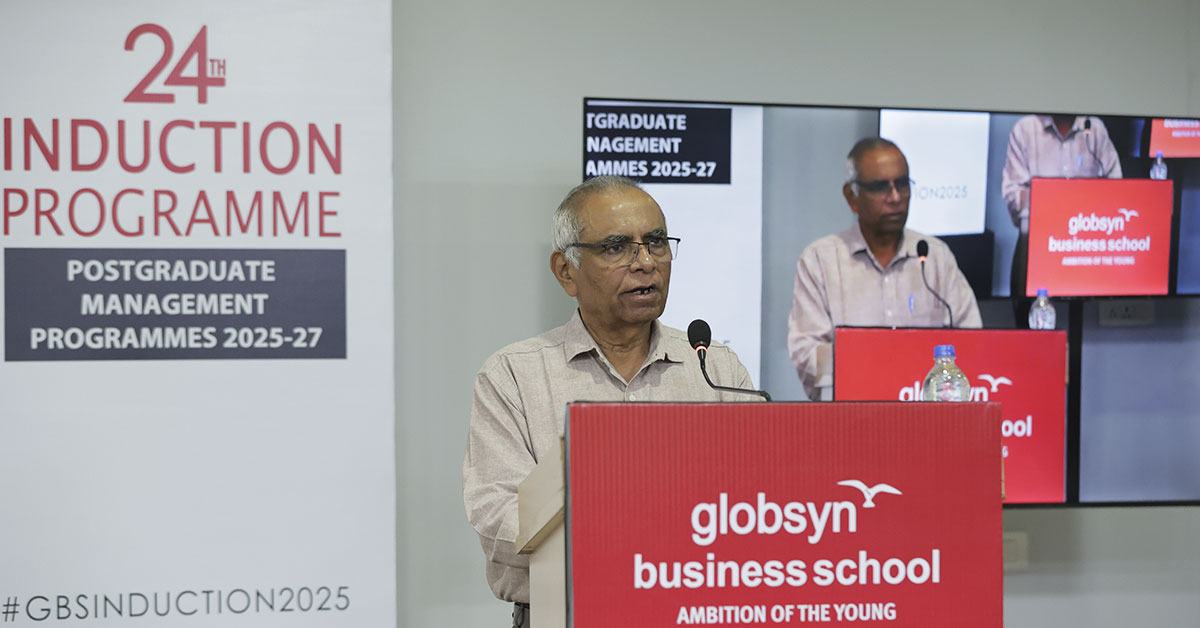 অনুষ্ঠানে উপস্থিত থেকে ‘এআইসিটিই’-এর প্রাক্তন চেয়ারম্যান, ‘আইআইটি খড়গপুর’-এর প্রাক্তন পরিচালক এবং ‘জিবিএস’-এর গভর্নিং কাউন্সিল সদস্য, অধ্যাপক দামোদর আচার্য, ‘পিজিডিএম এবং পিজিডিএম – বিজ়নেস অ্যানালিটিক্স’ পাঠরত নবনিযুক্ত ২০২৫–২৭ ব্যাচের শিক্ষার্থীদের উদ্দেশ্যে বক্তব্য রাখেন।