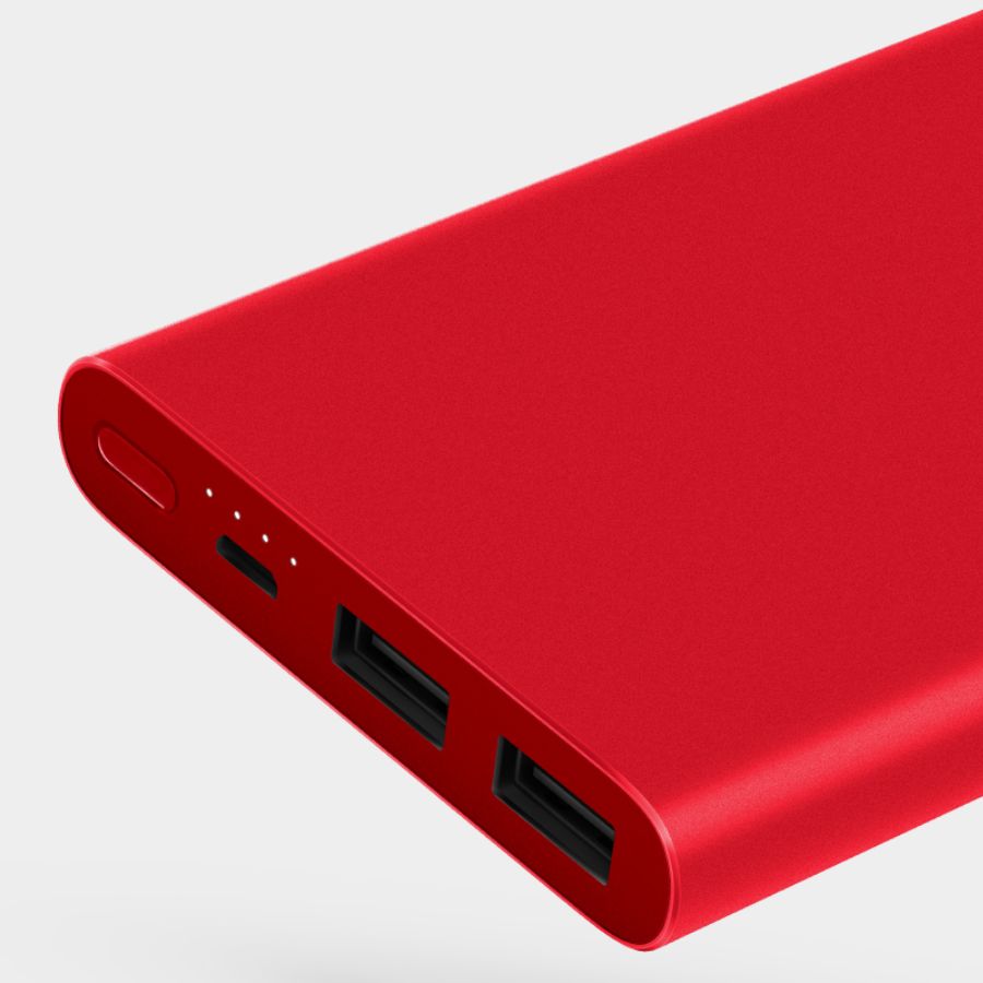  রেডমি ২০০০০mAh পাওয়ার ব্যাঙ্ক  ফিচার: ১৮W ফাস্ট চার্জিং সাপোর্ট এবং ২০,০০০ mAh ক্ষমতার এই পাওয়ার ব্যাঙ্কটি একটি জনপ্রিয় মডেল। এতে ডুয়াল ইনপুট পোর্ট (মাইক্রো-ইউএসবি ও টাইপ-সি) এবং ডুয়াল আউটপুট পোর্ট রয়েছে।  আনুমানিক দাম: ১,৬০০ - ১,৯০০ টাকা