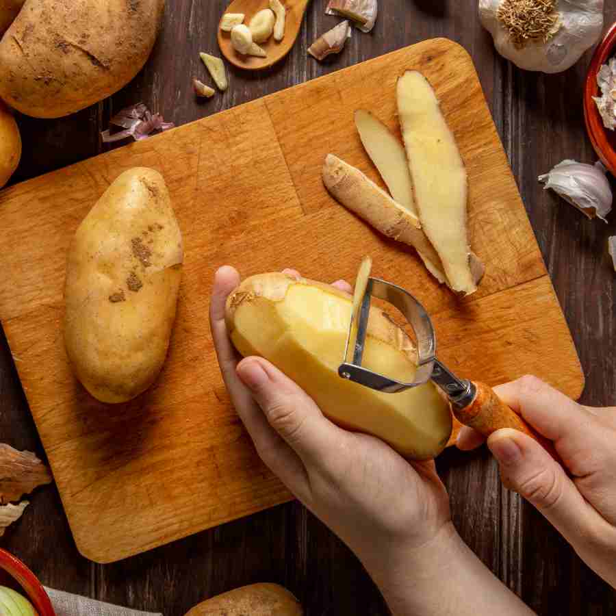 Fake potatoes laced with chemicals are slipping into Indian markets, how to identify them