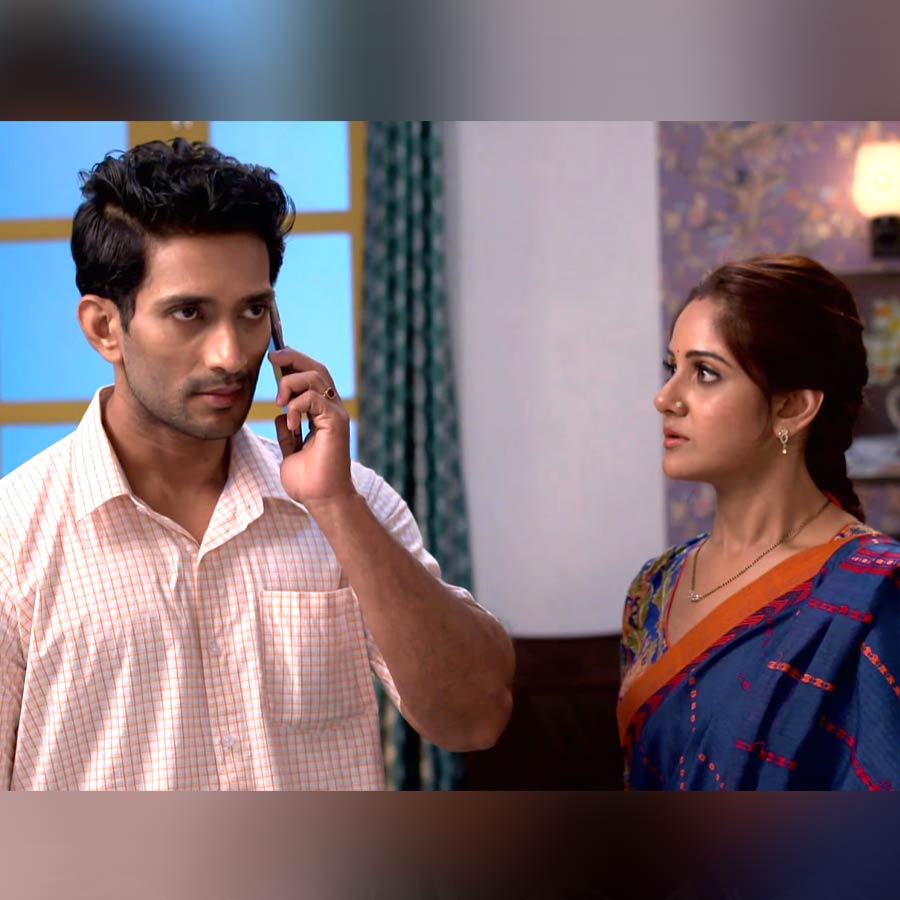 Actor Indrajeet Bose opens up about his careergraph and his ongoing serial Parashuram Ajker Nayok