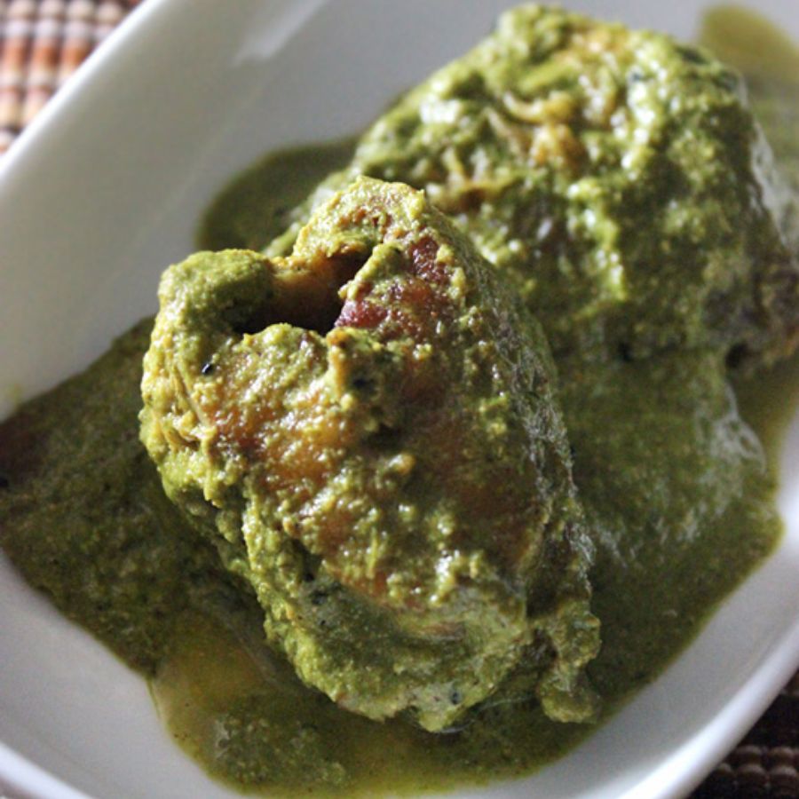 Simple green fish curry recipe for Puja special meals dgtl
