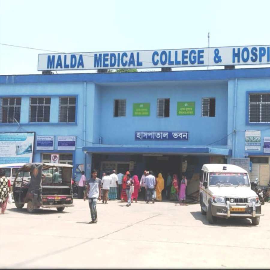 Tension arose in Malda Medical College and Hospital due to a dispute between intern doctors