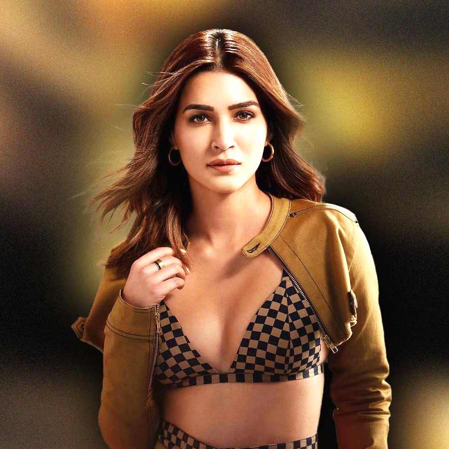 Kriti Sanon says nothing comes easy for outsiders in Bollywood dgtl