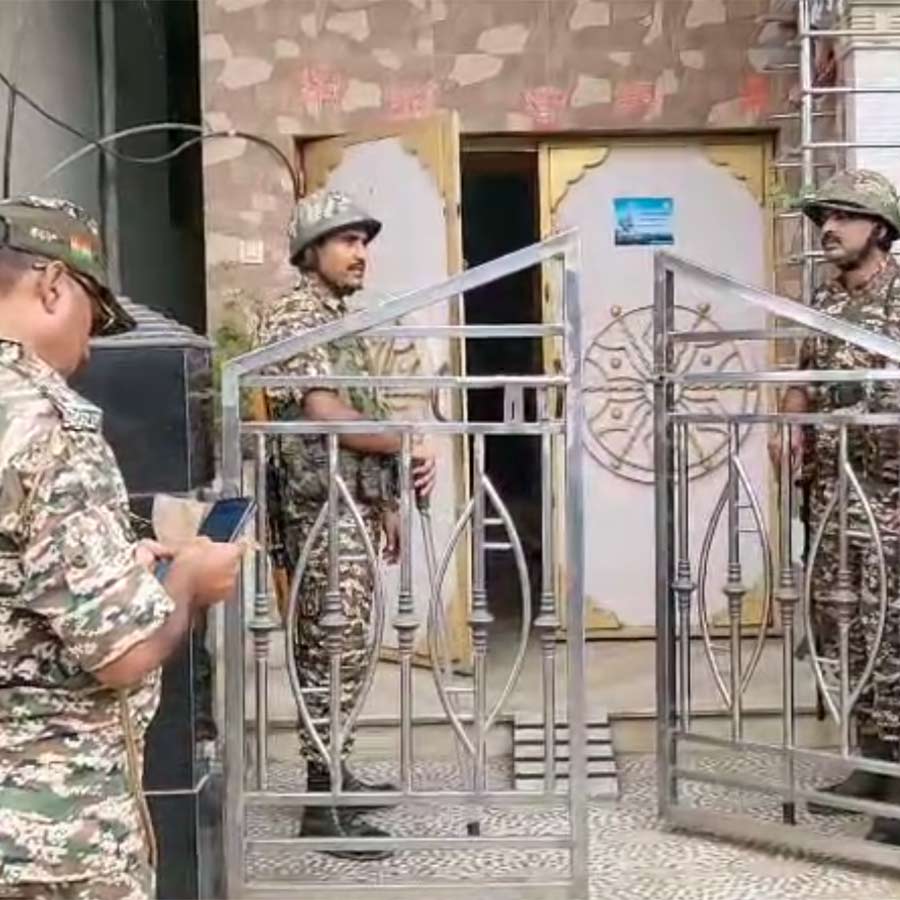 ED raids several places in West Bengal for SSC recruitment case including relative of Jiban Krishna Saha in Birbhum dgtld