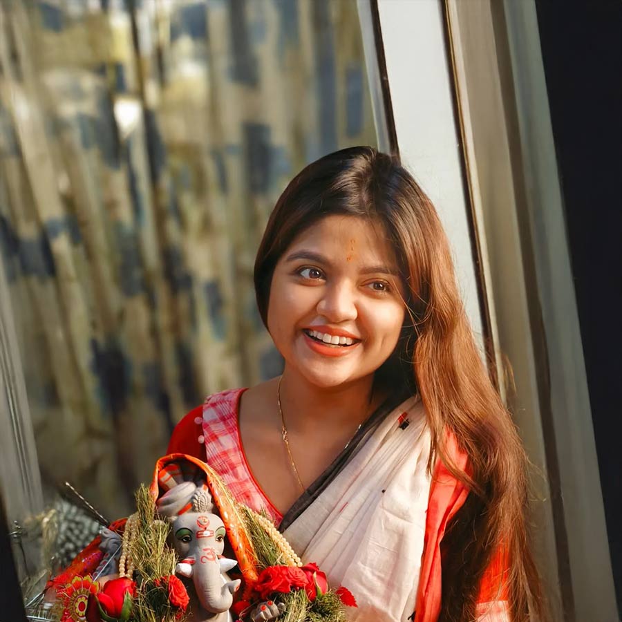 From Festive Arrangements to Bhog Preparations Actress Ranieeta dashs First Ganesh Puja Without Her Grandmother dgtl