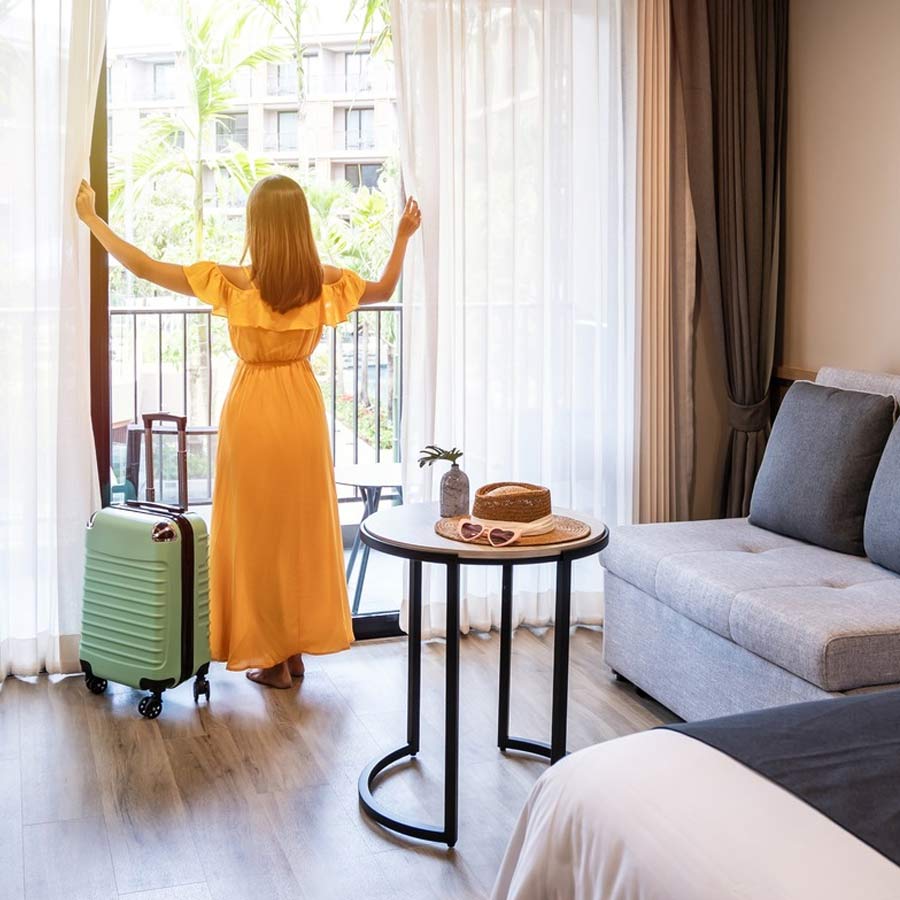 Chinese hotel arranging pet friends for guests