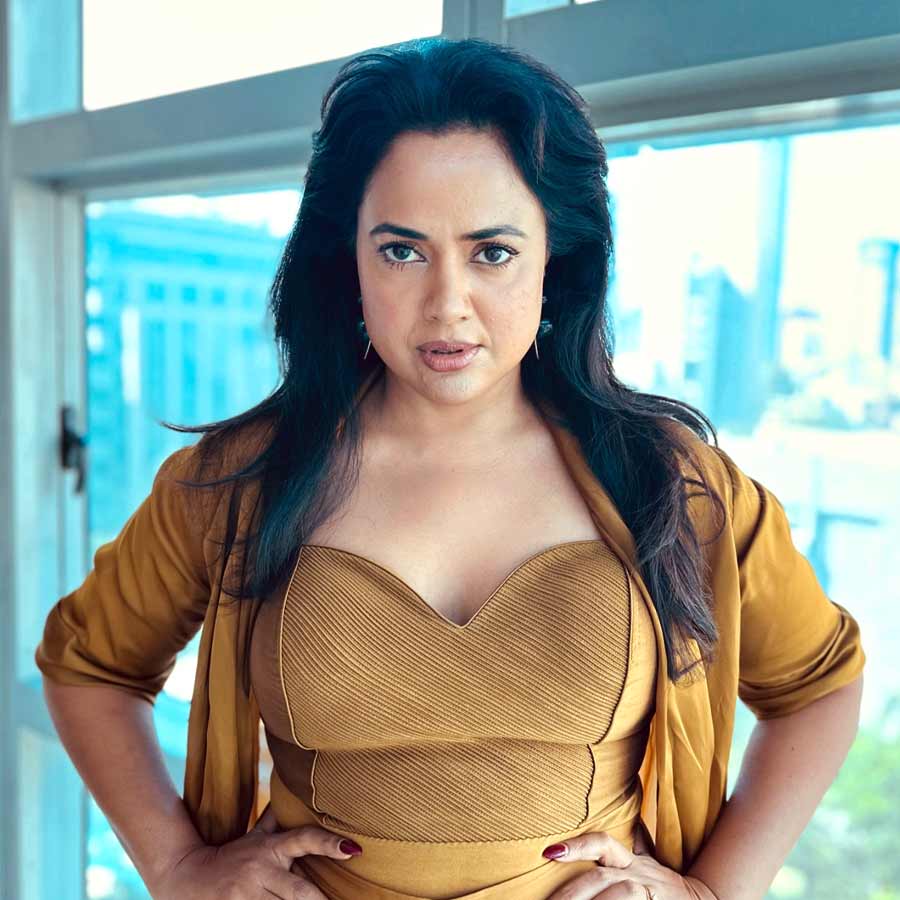 Sameera Reddy Was Down After Post Partum Weight Gain Says Bhajiwala Mocked her dgtl