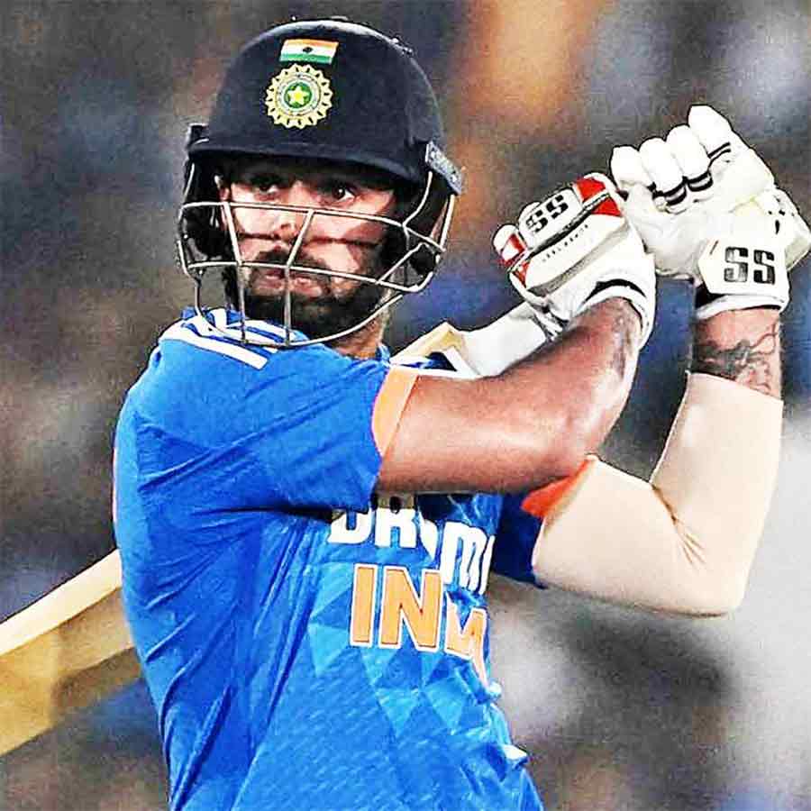 Jitesh Sharma is being patient on Virat Kohli's advice