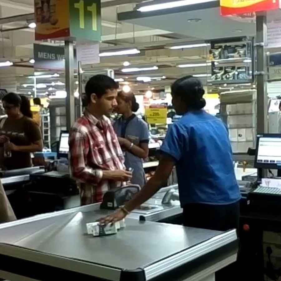 New Data Law will prohibit retailers from asking for Mobile number of customers aloud dgtl