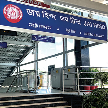 Jai Hind: A visit to the largest underground metro station of India dgtl