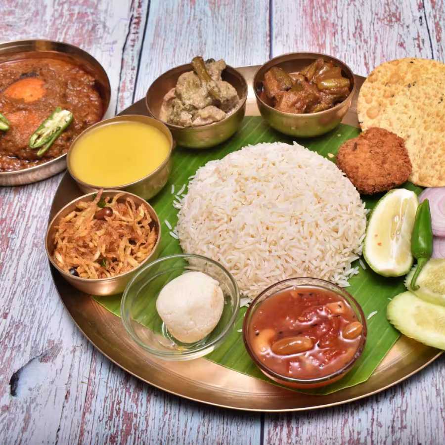 ভারতীয় খাবারে সবচেয়ে বেশি প্রাধান্য পায় ভাত, রুটি, আলু বা অন্যান্য কার্বোহাইড্রেট।