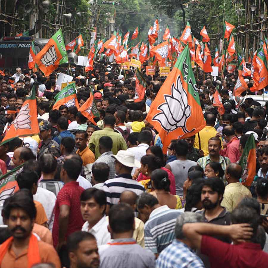 Protest against OBC reservation for minorities, BJP arranges Assembly Gherao putting forward a banner of an apolitical outfit