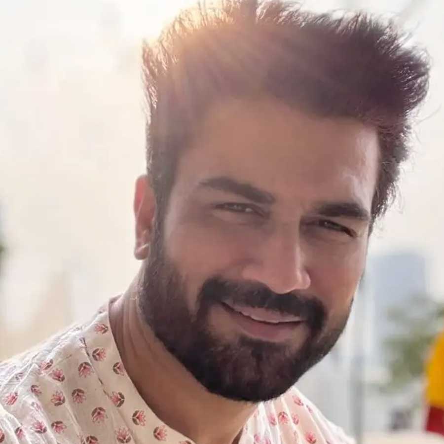 Sharad Kelkar