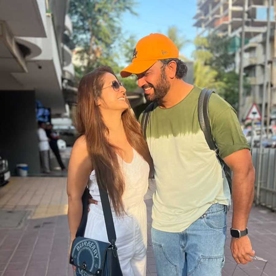 Sharad Kelkar with Keerti Kelkar