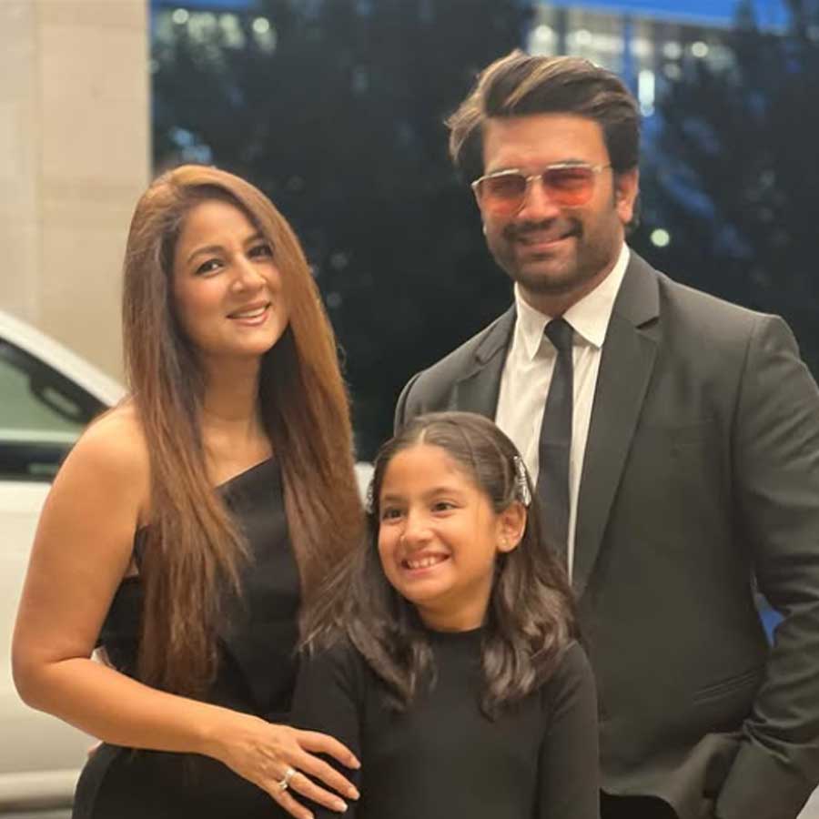 Sharad Kelkar with Keerti Kelkar