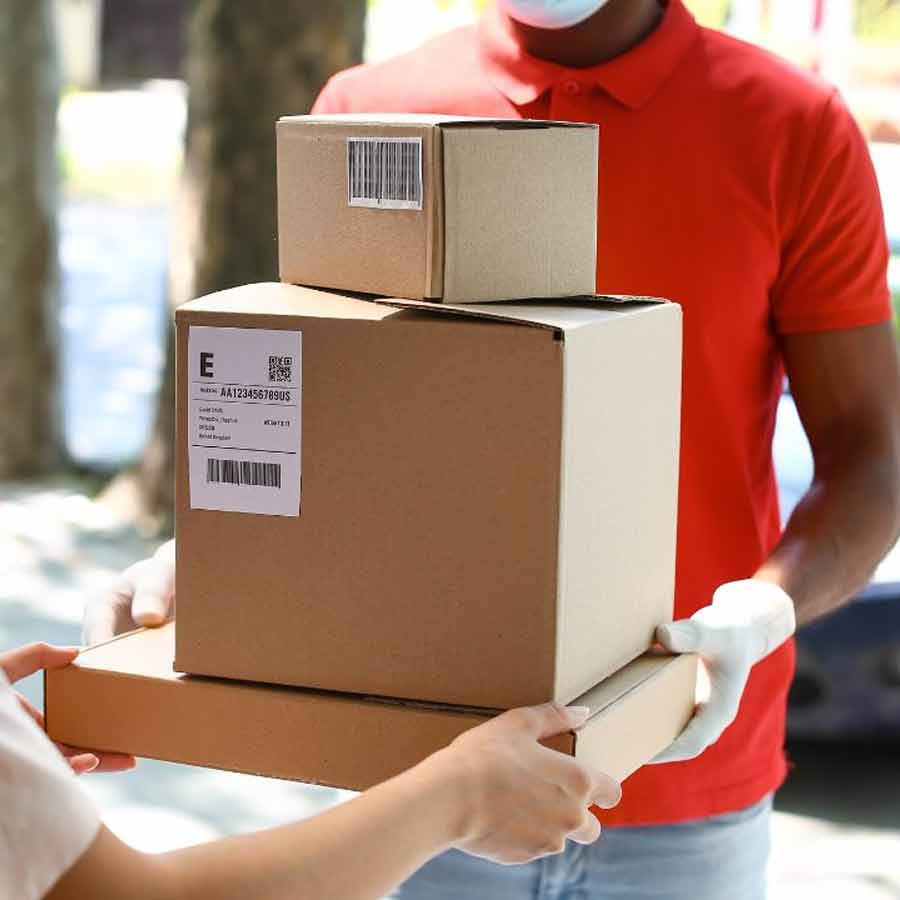 Police warns of new scam involving fake parcels