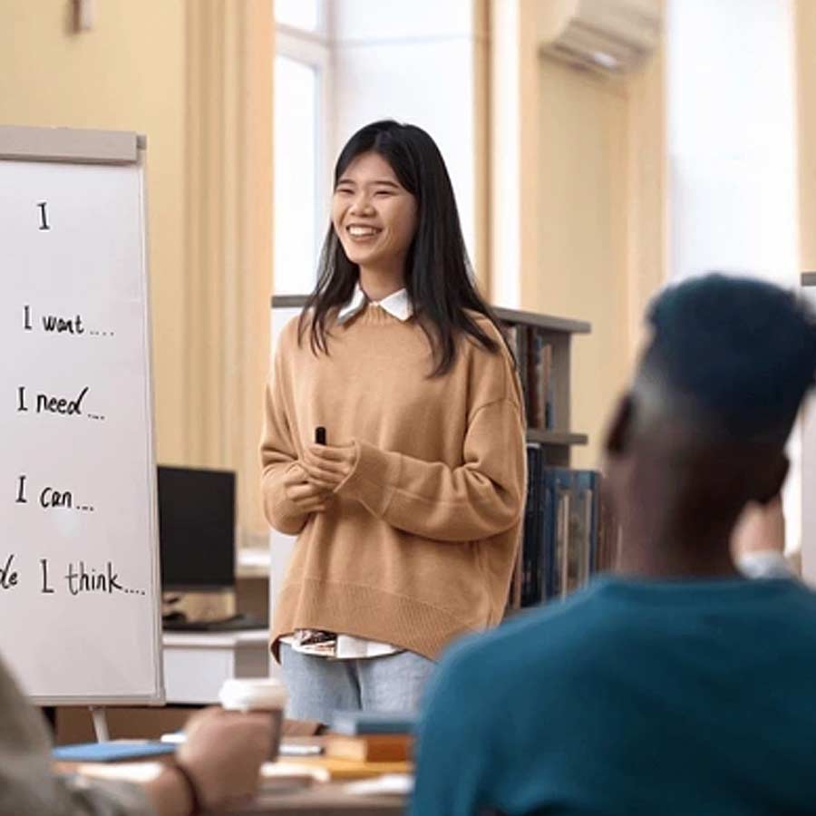 Donald Trump not allowing to issue student visa for 6 lakh Chinese, White House clarifies amid a huge backlash 